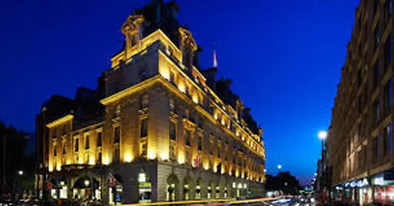 Best-Hotel-in-London-The-Ritz-London