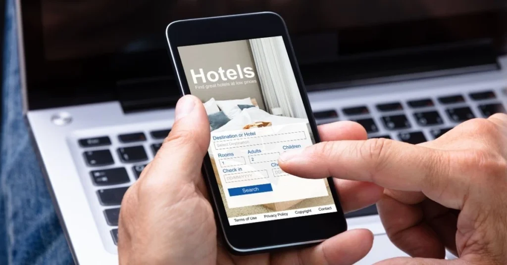 hotel booking platforms with mobile
